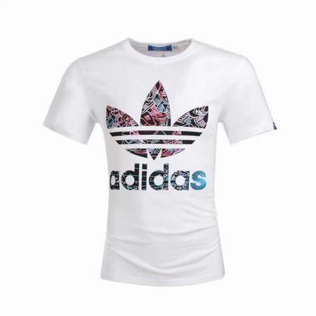 Adidas-femme-tee-shirt-blanc,Adidas-tee-shirt-col-v,acheter-t-shirt-Adidas-homme
