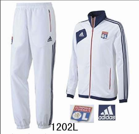 Adidas-survetement-nouvelle-collection-2010,survetement-femme-Adidas-2012,survetement-pas-cher-pour-association