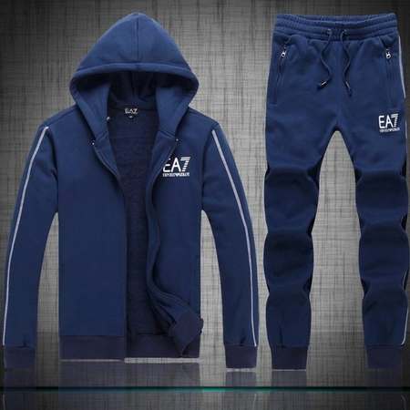 Armani-homme-2013,survetement-de-sport-pas-cher,nouveau-survetement-Armani-ea7-fille