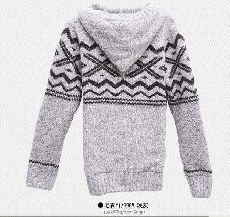 Armani-pull-en-cachemire,pull-noir-marque,pull-Armani-en-soldes