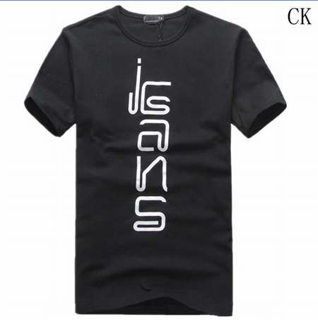 Calvin-Klein-shirts,tee-shirt-manche-longue-Calvin-Klein-soldes,polo-Calvin-Klein-femme-rose