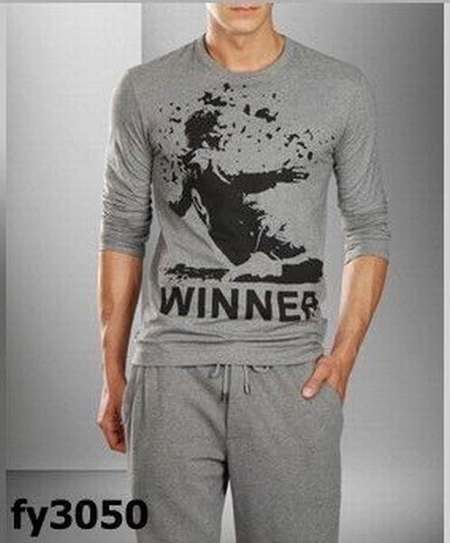 Dolce-Gabbana-robe-soie,t-shirt-Dolce-Gabbana-homme-fashion-noir-pas-cher,Dolce-Gabbana-polos-t-shirts
