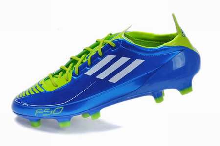 achat-chaussure-foot,chaussure-foot-solde,les-meilleur-chaussure-de-foot