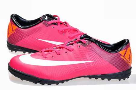 achat-chaussures-de-foot,chaussures-sport-enfants,solde-chaussure-foot