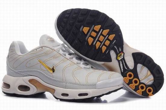 acheter-chaussure-nike-tn-requin-pas-cher,tn-pas-chere-foot-locker,aire-max-tn-requin-pas-cher