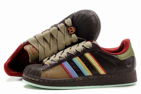 adidas-original-femme-chaussure,escarpin-pas-cher,baskets-adidas-femmes