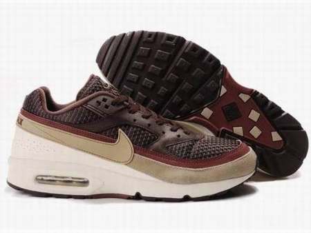 air-max-90-noir-et-blanc,baskets-air-max-90-premium-tape-nike-homme-sport,air-max-90-paris