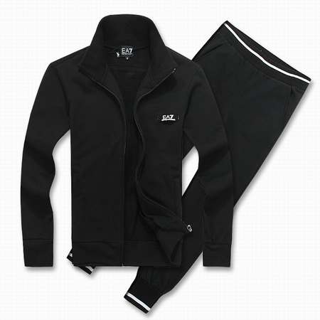 bas-de-survetement-Armani-homme-pas-cher,survetement-Armani-ea7-homme-discount,survetement-foot-Armani-ea7-homme