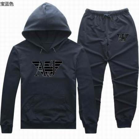 bas-de-survetement-puma-femme,survetement-Armani-ea7-femme-gris-et-violet,jogging-gk-Armani-ea7