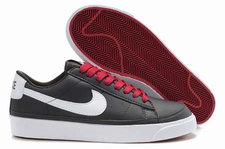 basket-nike-blazer-mid-premium,nike-blazer-femme-noir-et-blanc-pas-cher,nike-blazer-argente