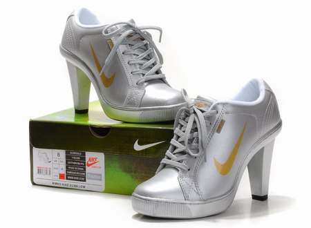blog-talon-aiguille,talon-nike-rose,nike-a-talon