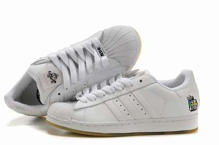 chaussure-adidas-pour-fille,vente-en-ligne-chaussures,baskets-homme-adidas