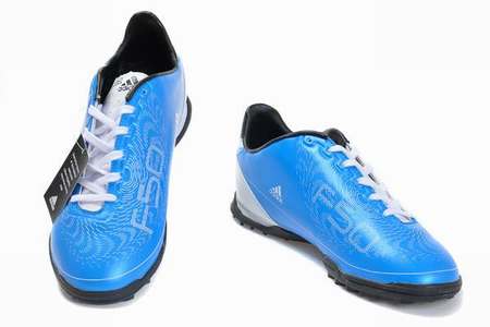 chaussure-de-foot-discount,chaussure-foot-terrain-synthetique,chaussure-de-marque