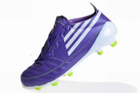 chaussure-de-foot-en-ligne-pas-cher,chaussure-footpascher,chaussure-de-foot-pas-cher