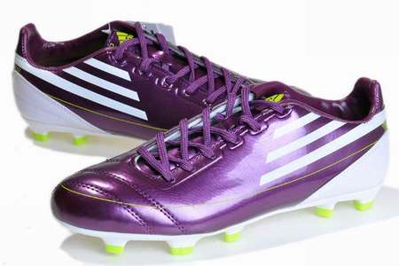 chaussure-de-foot-promotion,chaussure-de-foot-synthetique,chaussures-de-foot-tiempo
