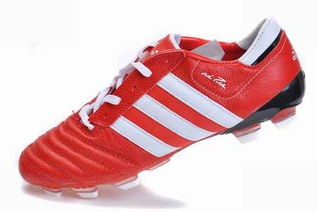 chaussure-de-sport-femme,chaussure-de-fooot,mercurial-foot