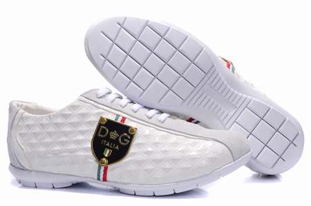 chaussure-dg-avec-plaque,basket-dolce-et-gabbana-femme,chaussure-dg-pour-femme