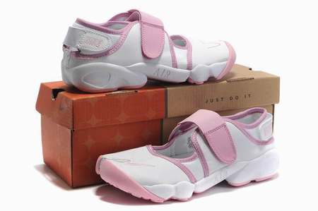 chaussure-ninja-femme,nike-ninja-air-rift,nike-ninja-pas-cher-homme