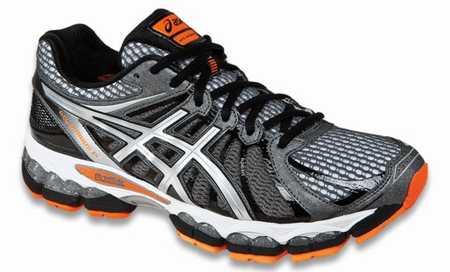 chaussure-running-en-gore-tex,chaussures-running-homme-universel,nike-roshe-run-qs-marble-obsidian