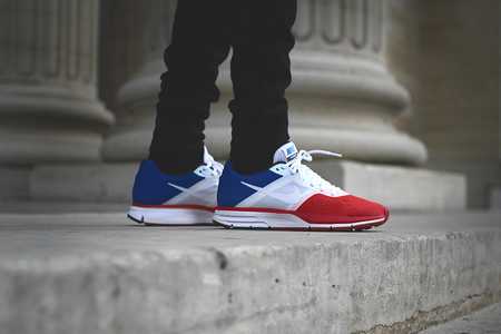 chaussure-running-supinateur-pas-cher,running-chaussures-homme,nike-run-ad