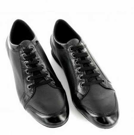 chaussure-sport-basket,go-sport-chaussures-crampons,chaussures-sport-impact