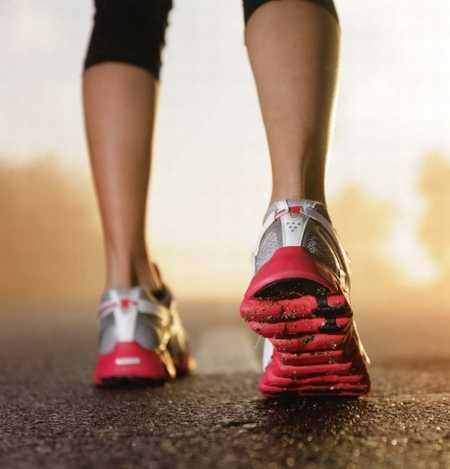 chaussure-sport-de-ville-femme,chaussure-sport-compensées,chaussure-de-sport-nantes