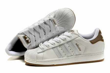 chaussure-sport-la-halle,chaussures-de-sport-d'intérieur,chaussure-de-sport-sans-semelle