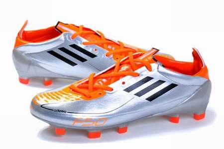 chaussures-de-foot-enfant-pas-cher,meilleur-chaussure-de-foot,crampon-pas-cher