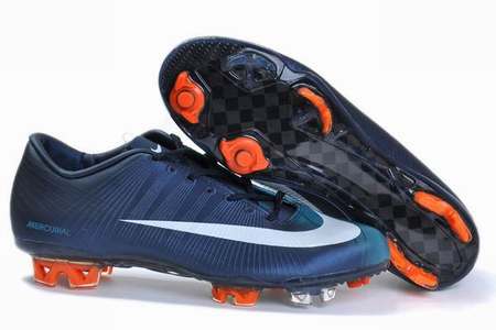chaussures-de-handball,crampon-foot-pas-cher,crampon-mercurial-pas-cher
