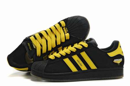 chaussures-femme-en-ligne,basket-adidas-femme-pas-cher,chaussures-de-basket-pour-femme