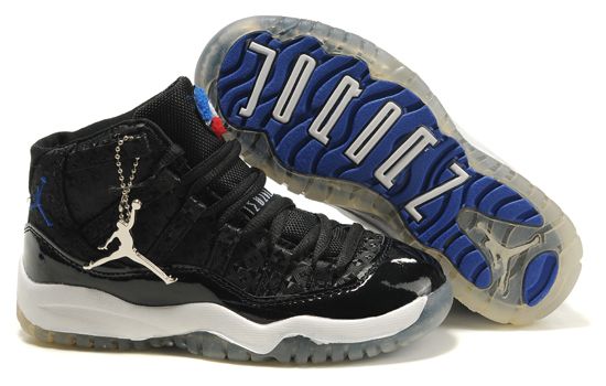 chaussures-jordan-soldes,chaussures-basket-jordan-discount,air-jordan-fille-rose-et-noir