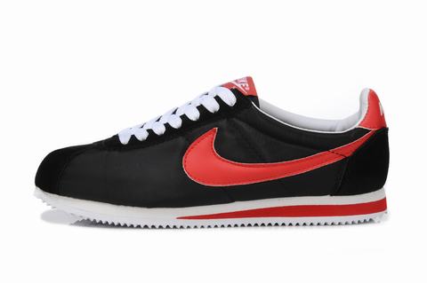 chaussures-nike-cortez-homme,chaussure-nike-cortez-pas-cher,nike-cortez-leather-pas-cher