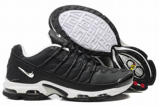 chaussures-nike-tn-junior,nike-tn-officiel-france,nike-tn-avec-un-jean