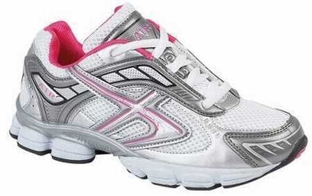 chaussures-running-femme-pieds-fins,cuissard-running-homme-adidas,nike-free-run-versions