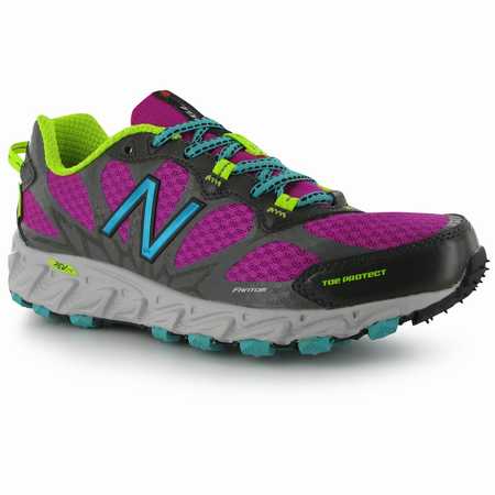 chaussures-running-fort-amorti,nike-run-hit-wonder-2014,nike-roshe-run-dynamic-flywire-qs