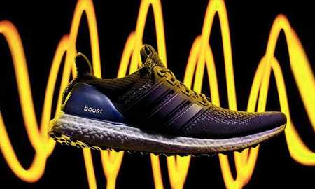 chaussures-running-jaune,baskette-running-homme,nike-free-run-kvinna