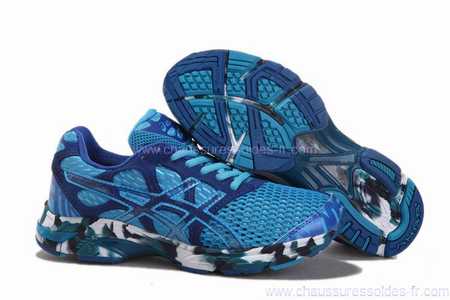 chaussures-running-personnalisees,nike-run-swoosh,chaussure-running-au-meilleur-prix