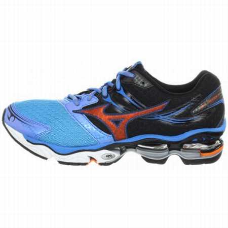 chaussures-running-plates,nike-run-vs-strava,vetement-running-femme-hiver