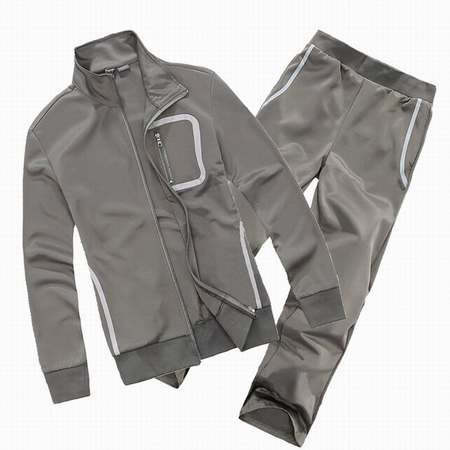 grossiste-survetement-Armani-ea7,survetement-en-peau-de-peche-pour-homme,survetement-Armani-ea7-blanc-pantalon