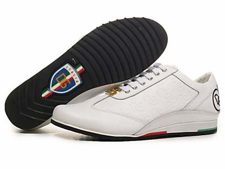 haut-dolce-gabbana-femme,chaussures-sport-dolce-gabbana-homme,dolce-and-gabbana-chaussure-femme