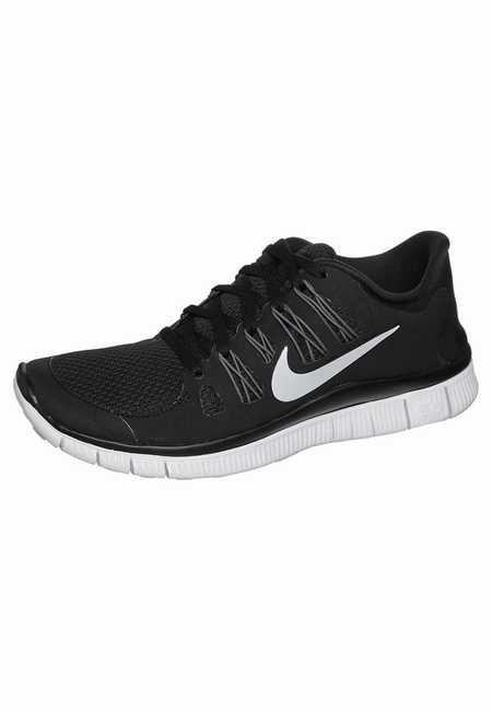 haut-running-homme,nike-free-run-doernbecher,chaussure-running-supinateur-homme