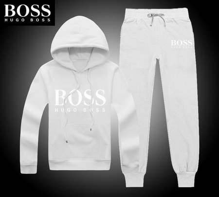 hugo-boss-survetement-foot,survetement-Hugo-Bossa-troyes,survetement-hugo-boss-kaki