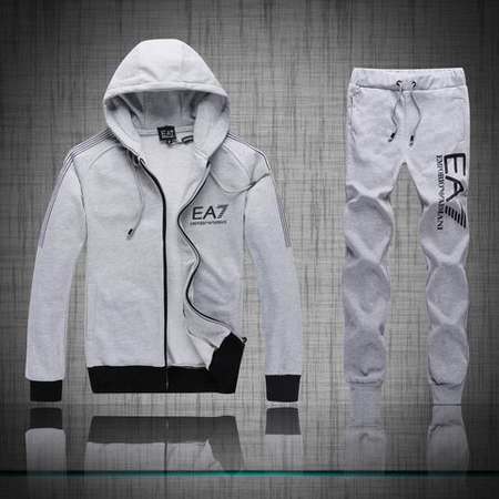 jogging-Armani-meilleur-prix,survetement-Armani-bleu-homme,survetement-sergio-tacchini-femme-rose