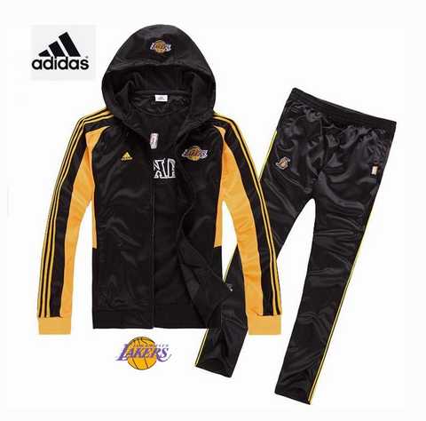 jogging-adidas-femme,jogging-adidas-pour-femme,survetement-adidas-firebird-pas-cher