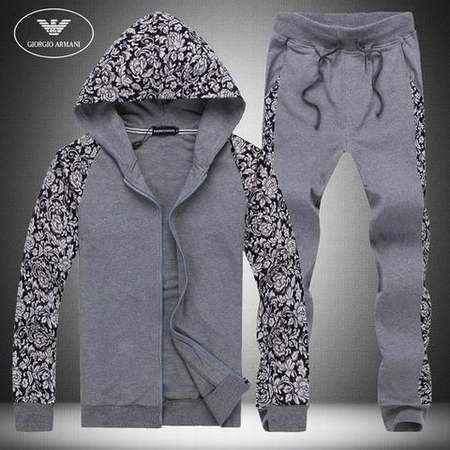 jogging-de-marque-pour-homme,survetement-de-l'algerie-Armani-ea7,jogging-Armani-ea7-l-om