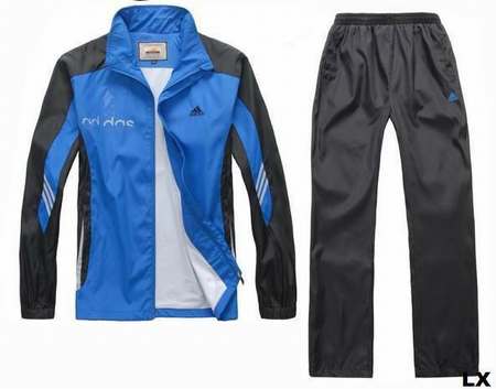 jogging-nike-bleu-ciel-blanc,survetement-nike-bebe-de-marque-pas-cher,survette-nike-a-carreaux