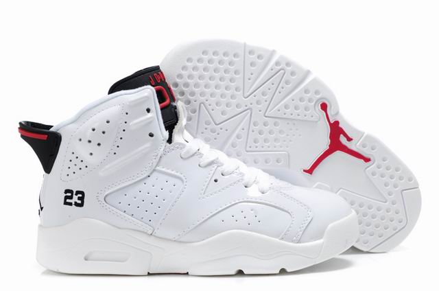 jordan-femme-noir-pas-cher,air-jordan-femme-blanc-pas-cher,nouvelle-air-jordan-homme