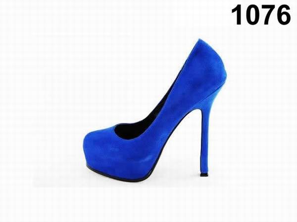 louboutin-homme-pas-cher-paris,vente-chaussure-christian-louboutin,vrai-chaussure-louboutin-pas-cher