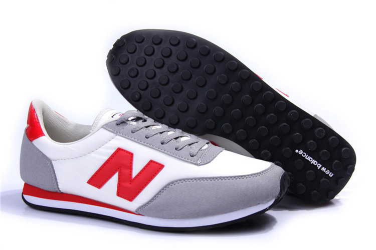 new-balance-noir-femme,chaussures-pour-garcon-pas-cher,basket-running-femme-new-balance