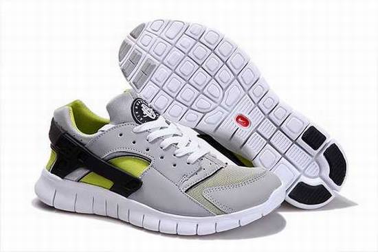 nike-air-huarache-triple-noir,nike-discount-huarache,nike-air-huarache-de-cadavres-d'animaux